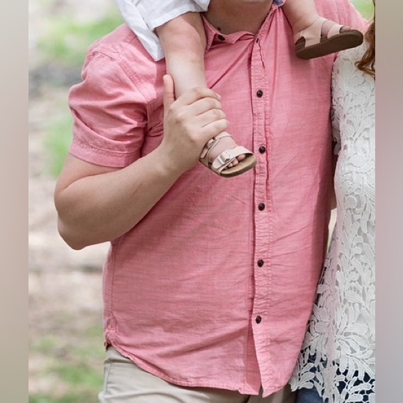 Levi’s short sleeve button down shirt salmon - Picture 2 of 7